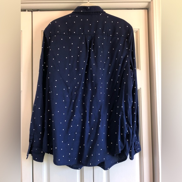 St. John’s Bay, XL, blue & white polka dot button up blouse - Picture 2 of 13